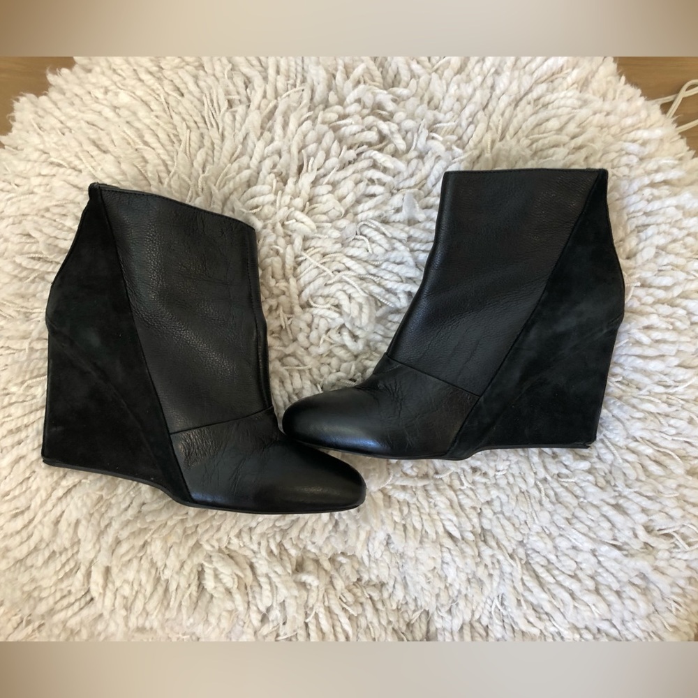 Sexy See by Chloe leather & suede booties.